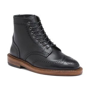 G.H. Bass & Co. Maureen Boots Black Size 5.5 Made in USA